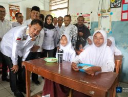 Camat Curug Dampingi Wakil Wali Kota Serang Tinjau Program MBG Hotel Aston di SDN Singapadu