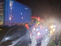 Kemacetan Parah di Jalur Citeras Dikeluhkan Warga, Akibat Proyek Perbaikan Saluran Air