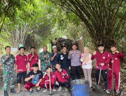 Gotong Royong, Sinergi Lurah Mahasiswa dan Aparat Hingga RT Demi Kebersihan Sukawana