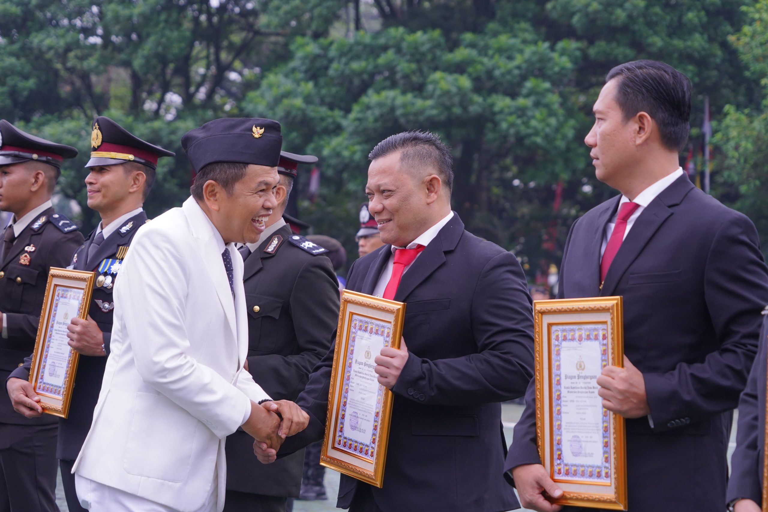Polda Jabar Peringati HUT Bhayangkara ke-79, Dedi Mulyadi Bertindak Sebagai Irup