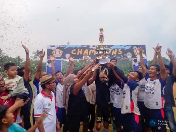 Karang Taruna Tinggar Sukses Gelar Turnamen Sepak Bola Antar RT