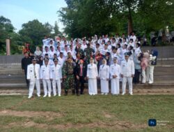 Upacara Penurunan Bendera di Kecamatan Curug Berlangsung Khidmat dan Lancar