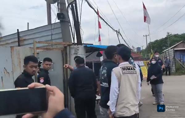 Sidak KLHK di Pabrik PT GRS Serang Ricuh, Wartawan Jadi Korban Kekerasan