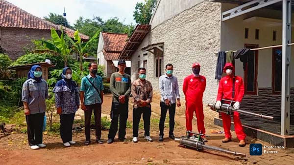 Lewat Fogging, Sinergi Desa Pasirkecapi dan Puskesmas Maja Wujudkan Lingkungan Bebas DBD dan Chikungunya